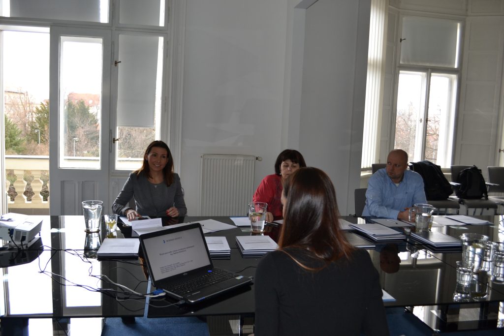 Obhajoby závěrečných MBA prací na&nbsp;Business Institutu - galerie