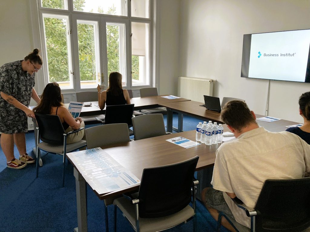 Den otevřených dveří na Business Institutu proběhl dne 13. 9. 2023 - galerie
