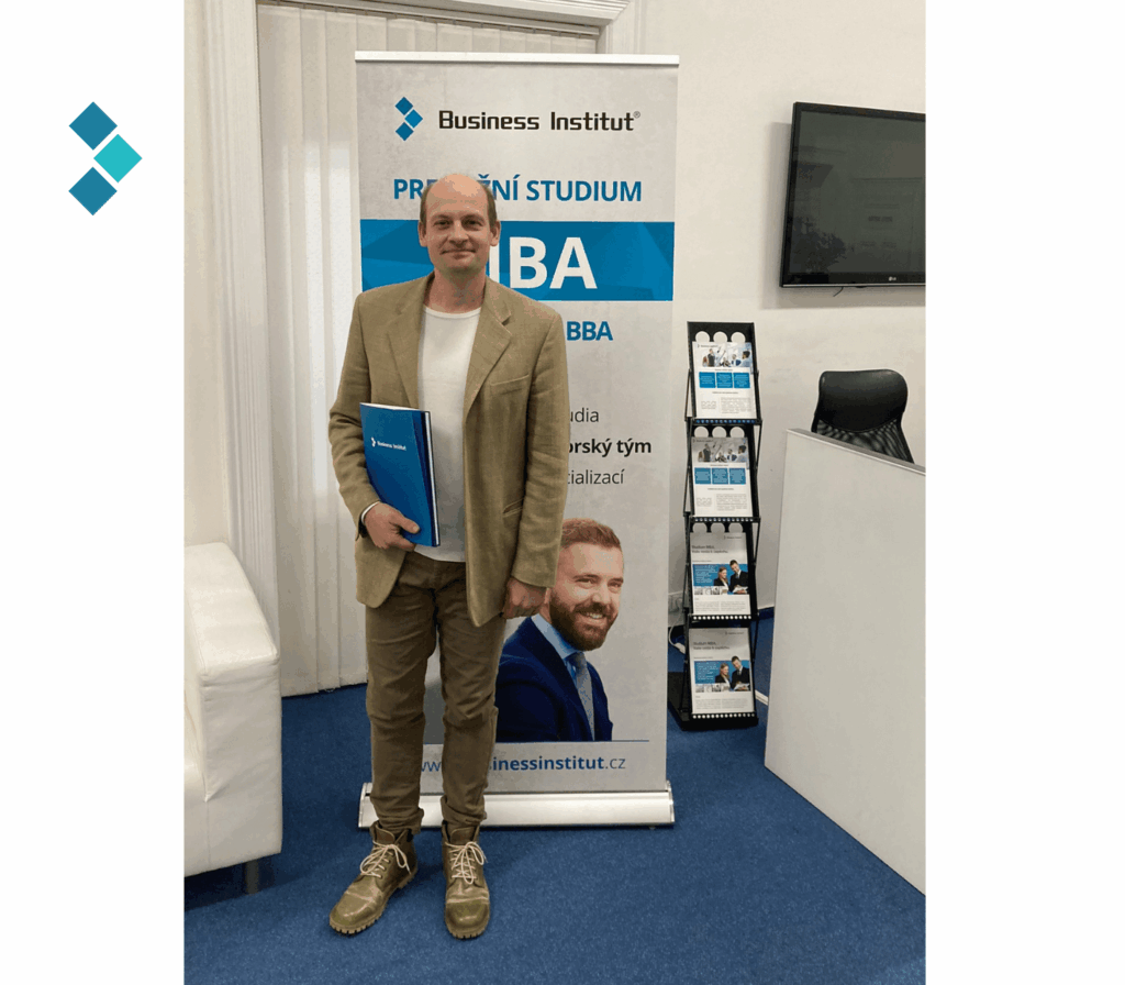 obhajoby brezen 2024 1 | Noví absolventi a&nbsp;držitelé titulů MBA a&nbsp;LLM