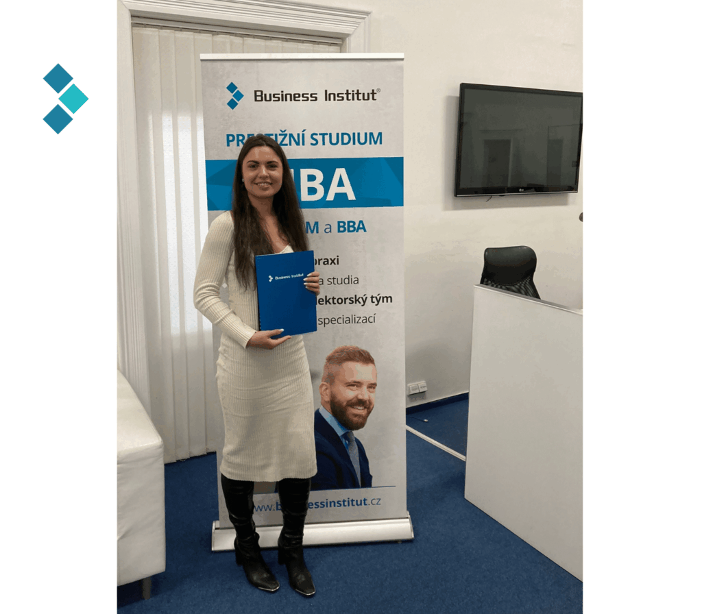 obhajoby brezen 2024 11 | Noví absolventi a&nbsp;držitelé titulů MBA a&nbsp;LLM